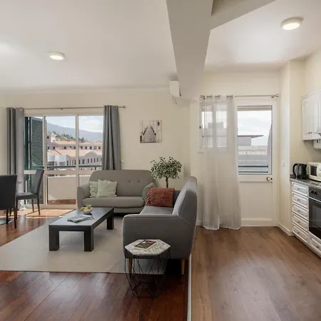 Golden Star Au By An Island Appartement