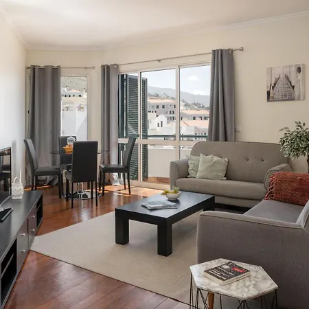 Golden Star Au By An Island Funchal (Madeira)