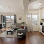 Golden Star Au By An Island Apartman